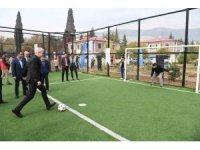 Kahramanmaraş’ın dört bir yanı spor alanlarıyla donatıldı: 31 yeni halı saha hizmete girdi