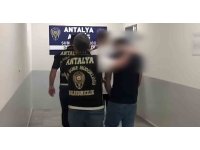Antalya’da 2 buçuk milyon liralık nitelikli dolandırıcılık operasyonu: 4 gözaltı