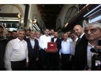 Bakan Kurum, Kahramanmaraş’ta Kapalıçarşı’yı ziyaret etti