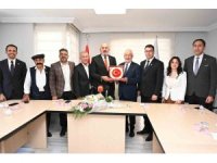 Türkiye Muhtarlar Konfederasyonu’ndan Başkan Başdeğirmen’e ‘Yılın En Başarılı Belediye Başkanı’ ödülü