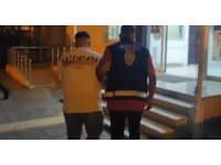 Otomobilin camını taşla kırıp kaçmıştı, yakalandı