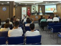 Tarsus’ta turunçgil üreticilerine doğru hasat eğitimi