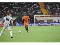 Trendyol Süper Lig: Corendon Alanyaspor: 0 - Beşiktaş: 0 (İlk yarı)