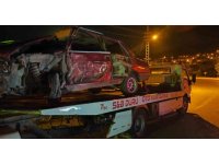 Isparta’da tırla çarpışan Fiat Tofaş araç hurdaya döndü: 2 yaralı