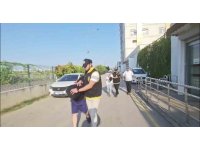 Bıçaklayıp öldürdüler evde oturmaya devam ettiler