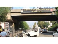 Adana’da otomobil köprüden yola düştü: 1 yaralı