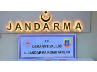 Osmaniye’de jandarmadan patlayıcı ve silah operasyonu