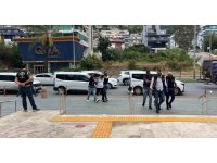 Alanya’da 400 bin liralık döviz bürosu soygununda 3 şüpheli tutuklandı