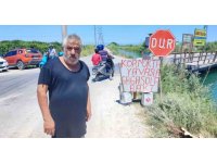 Kazaların adresinde vatandaşın ilginç çözümü: Kendi imkanlarıyla uyarı levhası yaptı