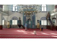 Akdeniz’de ibadethaneler mobil ekiple temizleniyor