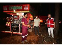 Kepez Belediyesi yangın sebebiyle tüm imkanlarıyla sahada