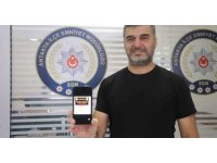 Yola düşürdüğü altın dolu keseyi kadın alıp götürdü, polis 2 saatte yakaladı: O anlar kamerada
