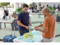 Mersin’de üniversite öğrencilerine otogarda karşılama ve destek
