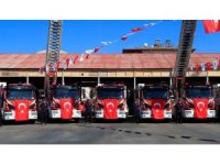 Antalya İtfaiyesi araç filosunu güçlendirdi: 24 yeni itfaiye aracı sahada