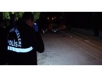 Burdur’da iki grup arasında kürekli kavga: 2 otomobil zarar gördü