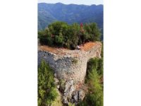 Tarihi Hisar Kalesi yıllara meydan okuyor