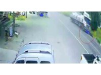 Yeni aldığı motosikletiyle kamyonun önünde sürüklendi, cenazeyi almaya gelen ağabeyi gözyaşlarına boğuldu