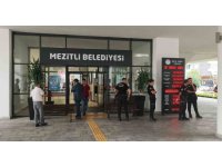 "Mezitli Belediye Başkanı Tuncer, Yeni Parti ve medya kuruluşuna silahlı saldırı düzenlettirdi" iddiası