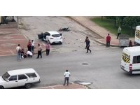 Motosikletle çarpışan otomobilin sürücüsü şoka girdi, gözyaşlarına boğuldu