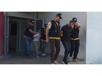 Adana’da 25 yıla kadar hapis cezasıyla aranan hükümlüler şafak operasyonuyla yakalandı