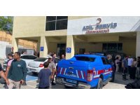 Gazipaşa’da 15 yaşındaki çocuğun iş makinesinin koluna sıkışarak yaralanmasına 2 tutuklama