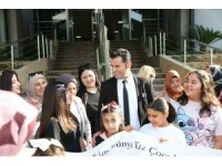 Mersin’de anne ve kızlar unutulmaz bir gün yaşadı