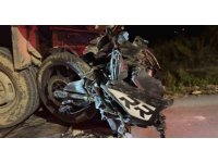 Pikapla çarpışan motosikletin 19 yaşındaki sürücüsü öldü