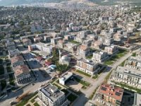 Kahramanmaraş’ta deprem izleri yerini yeni yapılara bıraktı