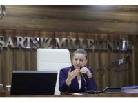 Büşra Özdemir’den AK Parti’ye geçeceği iddialarına yanıt: "Biraz daha nezaketli davranmalarını rica ediyorum"