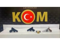 Isparta’da kaçak ürün ve silahlara el konuldu
