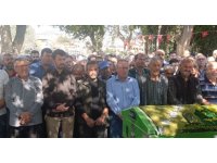 Ailesinin yanında katledilen genç kız son yolculuğuna uğurlandı