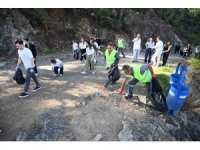 Kemer’de çevre temizliği etkinliği