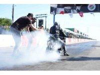 Kepez’de motodrag yarışları büyük heyecanla sürüyor