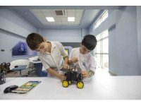 Mersinli öğrenciler robotik kodlama yarışmalarında derece elde etti