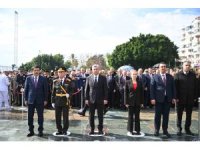 Antalya’da Cumhuriyet Bayramı kutlamaları çelenk töreniyle başladı