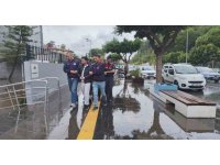 Plakasız motosikletle gelip kurşun yağdırdılar