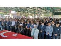 Görev başında kalp krizi geçirerek şehit olan er toprağa verildi