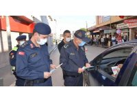 Kırıkhan’da polis ve jandarma ekipleri vatandaşı bilgilendirdi