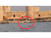 Akıntıya kapılan tatilci deniz bisikleti ile kurtarıldı