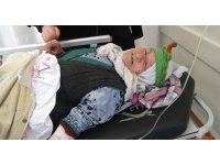 91 yaşındaki alzheimer hastası kadın ölmemek için çukur kazıp, atkısını üstüne örtmüş