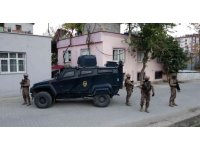 Osmaniye merkezli 3 ilde uyuşturucu tacirlerine şafak operasyonu