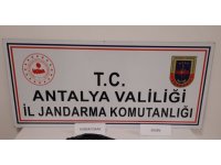 İhbar üzerine durdurulan araçtan uyuşturucu çıktı