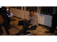 Yürüdüğü sırada silahlı saldırıya uğrayan kişi yaralandı