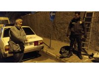 Bekçilere ’boyacıyım’ dedi hırsız çıktı