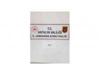 Jandarma ekipleri, 2 şahsı uyuşturucu madde kullanırken yakaladı