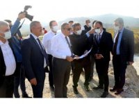 Vali Su, MTOSB otoban bağlantı yolu inşaatında incelemelerde bulundu