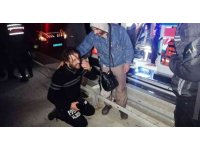 İnsan kaçakçılarının silah zoruyla denize attığı göçmenler Manavgat sahiline çıktı