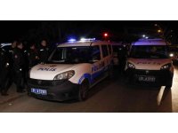 GBT sorgusundan kaçan şüpheliler kovalamaca sonucu yakalandı, üzerlerinden uyuşturucu madde çıktı