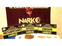 Uyuşturucu satıcısını mahalle bekçileri yakaladı