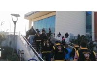 El ve ayakları bağlı kadın kurtarıldı